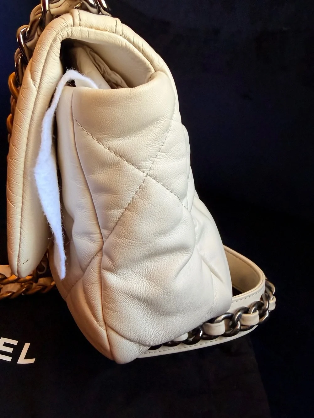 CHANEL classic white